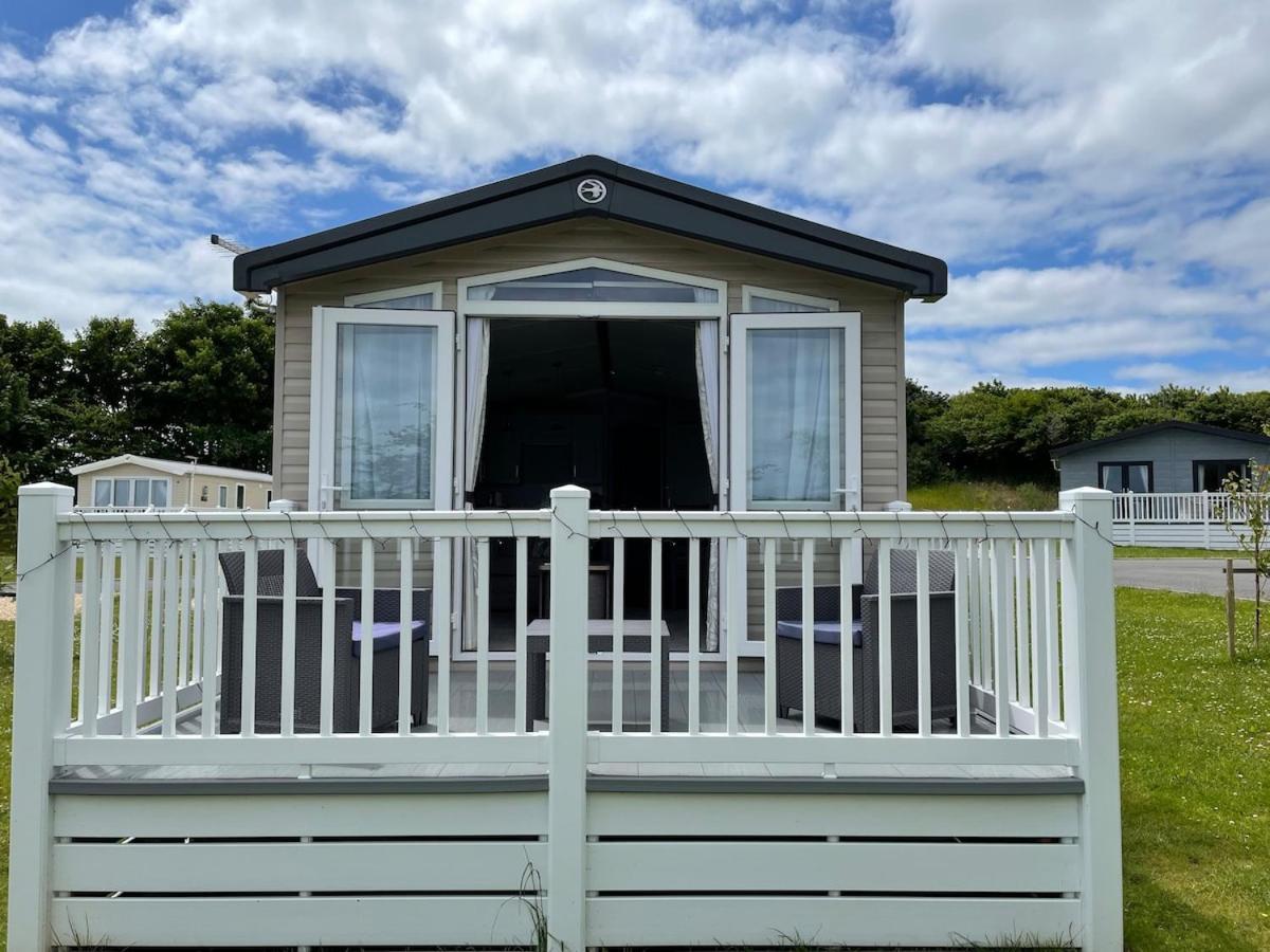 Luxury Caravan Cornwall Sleeps 4 Countryside View St Austell Kültér fotó